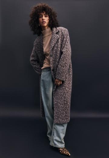 Шерстяное пальто