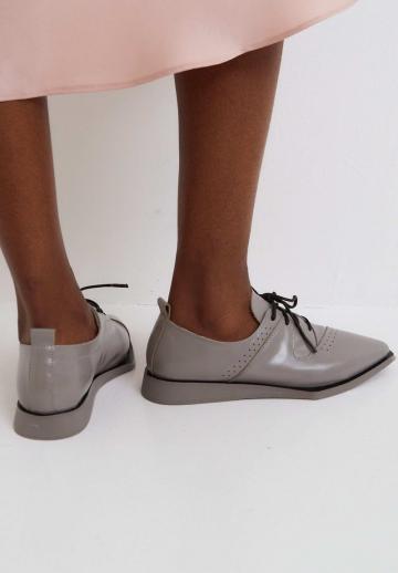 Гандбольные кроссовки