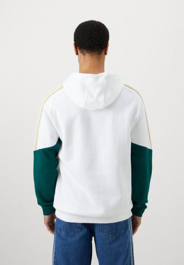 Спортивная кофта