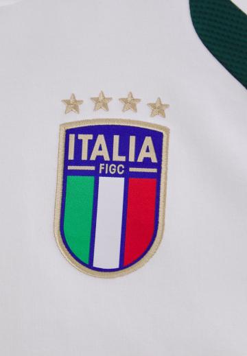 Спортивная кофта