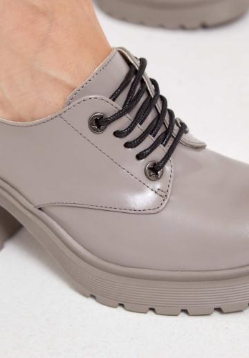 Гандбольные кроссовки