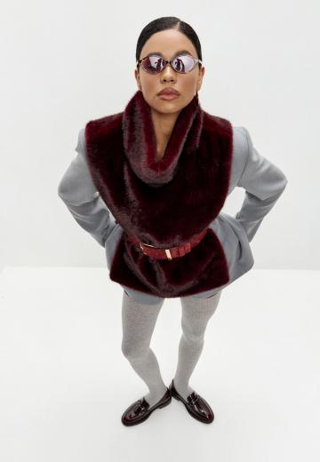 Пуховой жилет