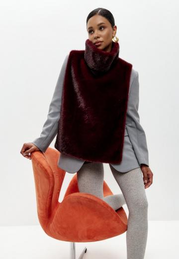 Пуховой жилет