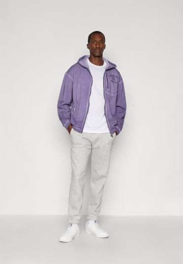 Спортивная кофта