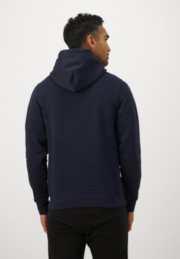 Спортивная кофта