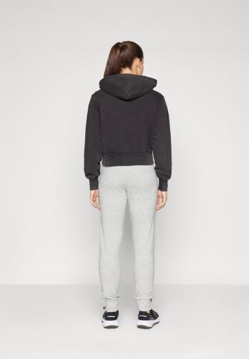 Узкие брюки