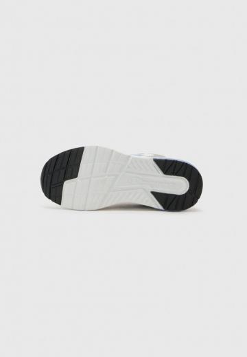 Тренировочные кроссовки