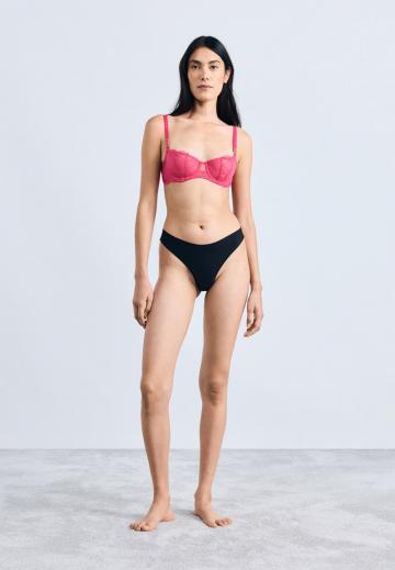 Бюстгальтер