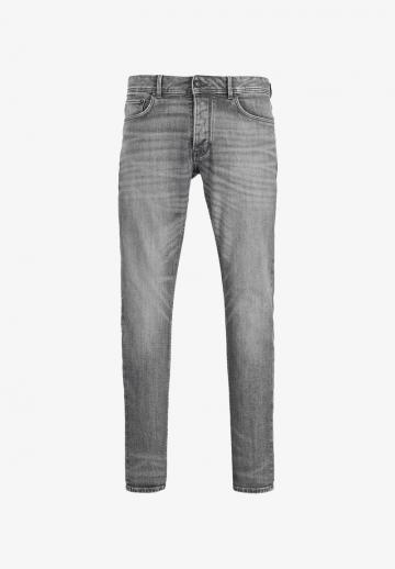 Узкие джинсы