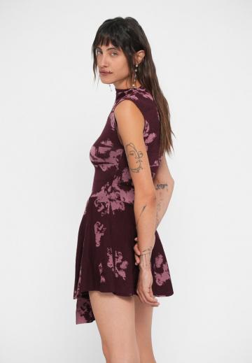 Вязаное платье