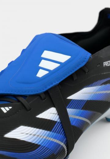 Футбольные бутсы