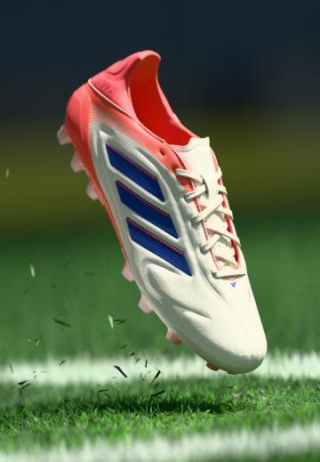 Футбольные бутсы