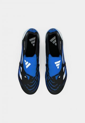 Футбольные бутсы