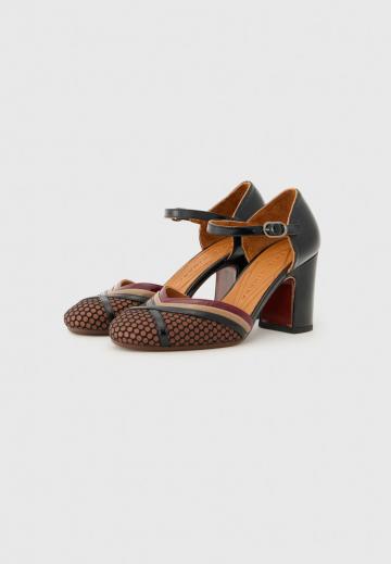 Туфли с ремешком