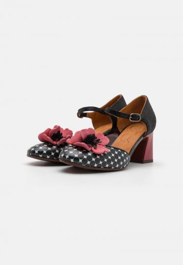 Туфли с ремешком