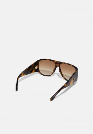 Солнечные очки