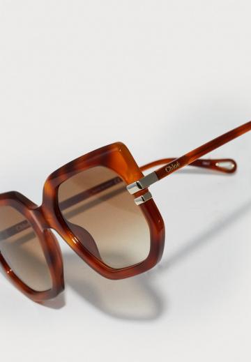 Солнечные очки