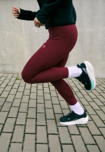 Спортивные штаны