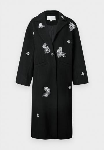 Шерстяное пальто