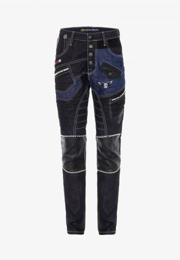 Узкие джинсы