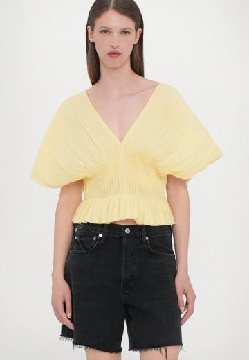 Джинсовые шорты