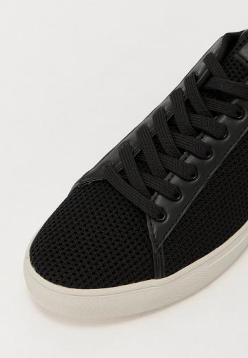 Гандбольные кроссовки