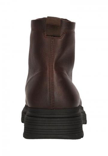 Ботинки на шнуровке