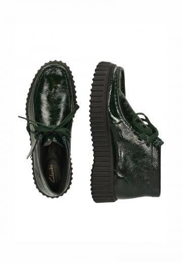 Ботинки на шнуровке