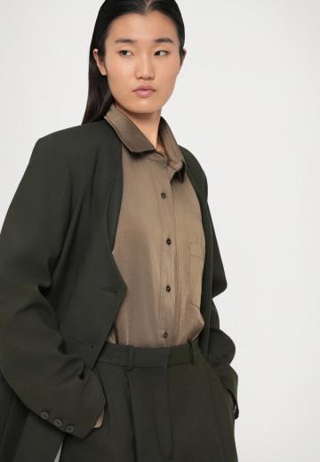 Широкие брюки