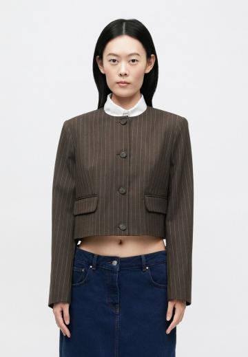 Короткий блейзер