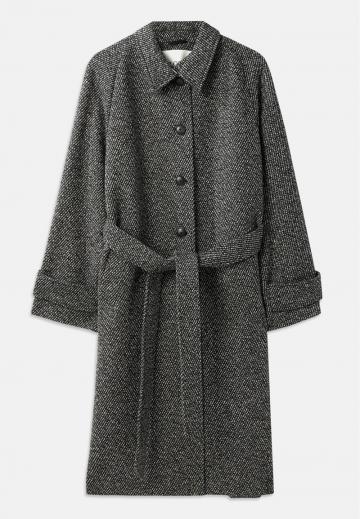 Шерстяное пальто