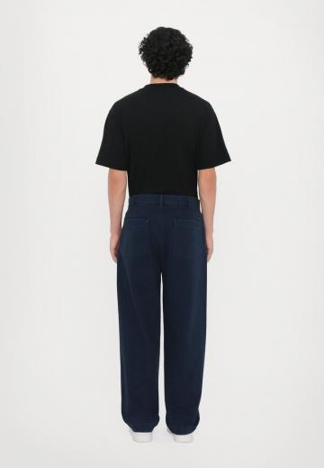 Свободные джинсы