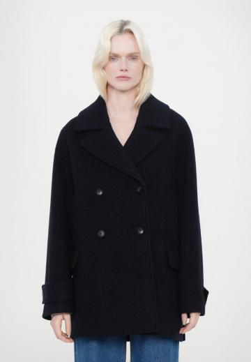 Шерстяное пальто