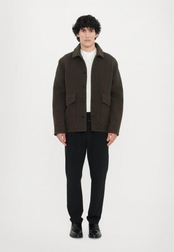 Короткое пальто