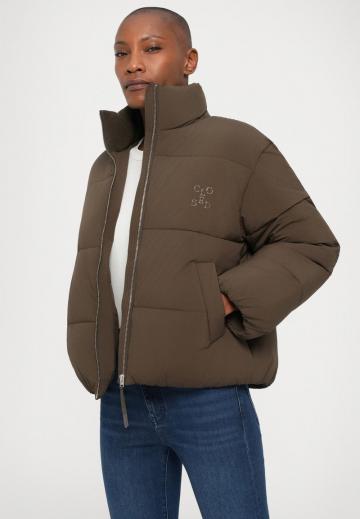 Зимняя куртка