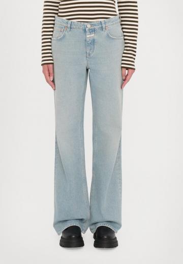 Джинсы бойфренда