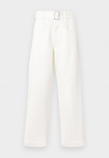 Джинсы бойфренда