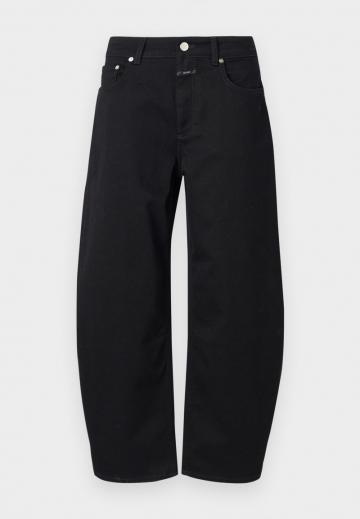 Джинсы бойфренда