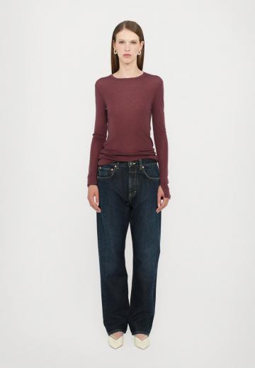 Джинсы бойфренда