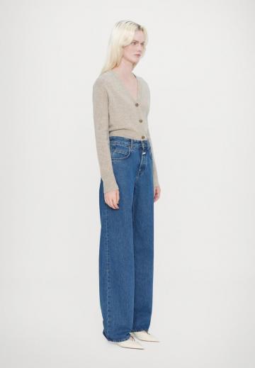 Джинсы бойфренда