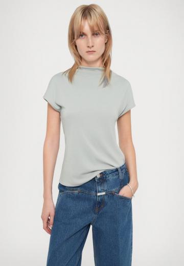 Джинсы бойфренда