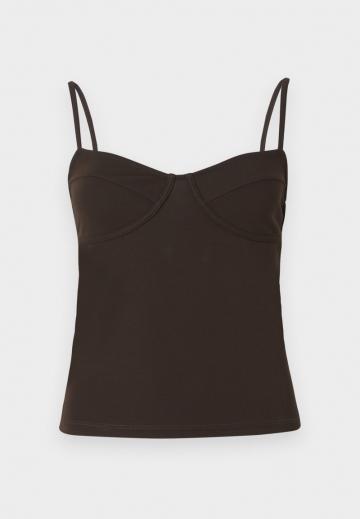 Топ на бретельках