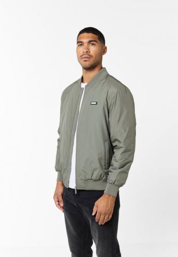 Куртка бомбер