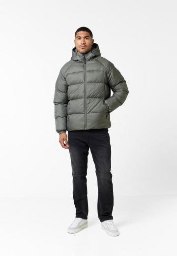 Зимняя куртка