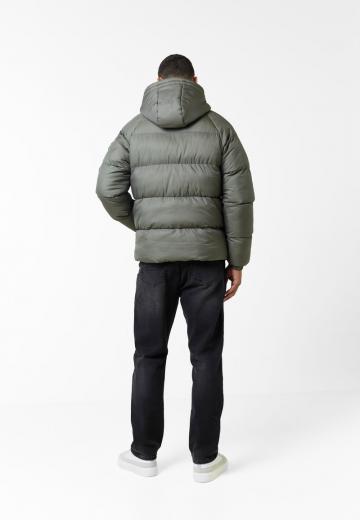 Зимняя куртка