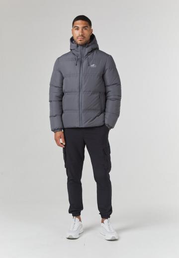 Зимняя куртка