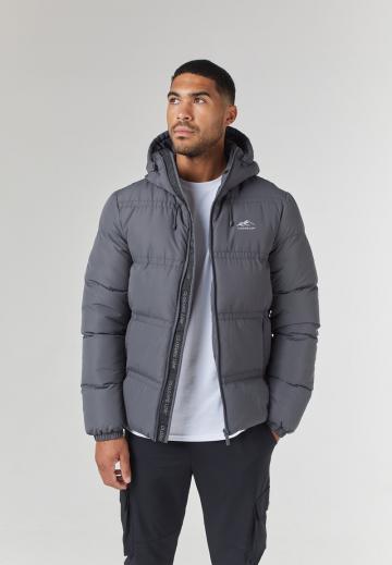 Зимняя куртка