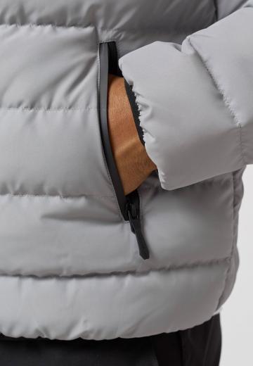 Зимняя куртка