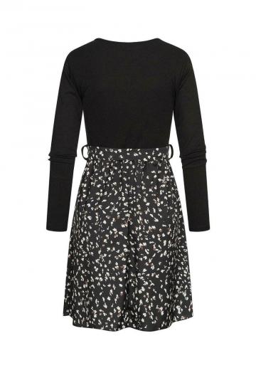 Короткое платье