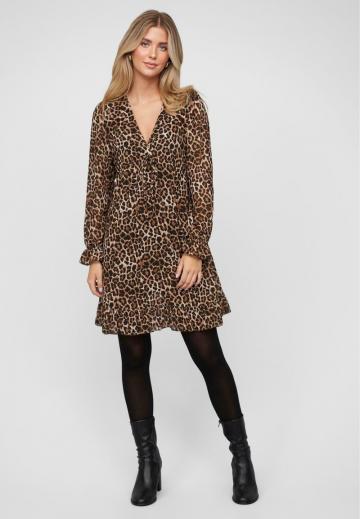 Короткое платье